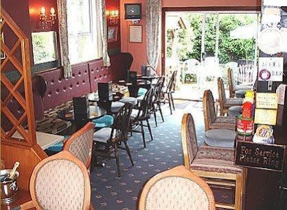 Chad Hill Hotel Sandown Εξωτερικό φωτογραφία